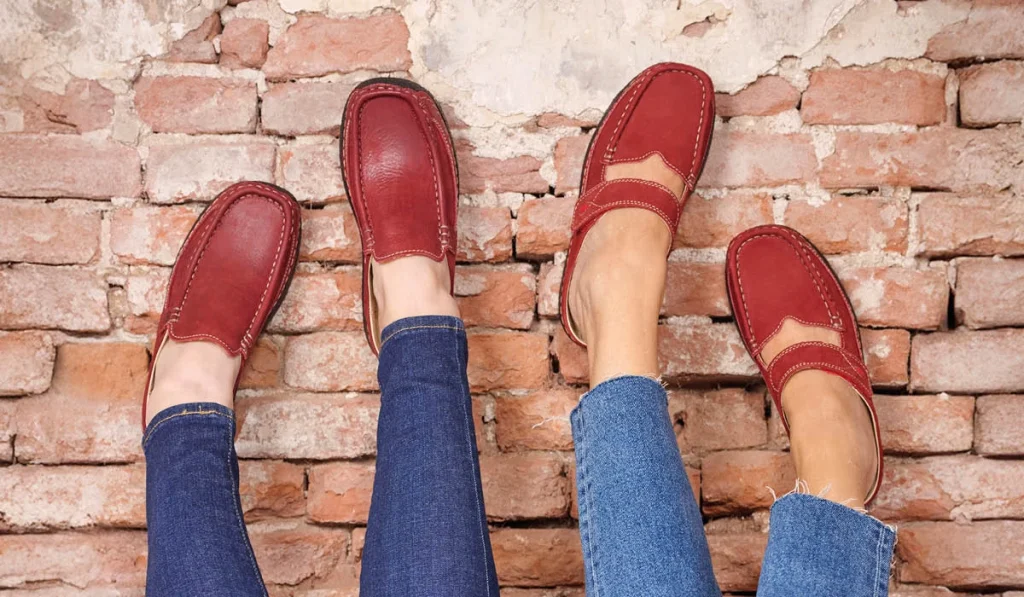 Wolky red clogs