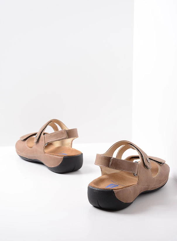 Buy your Wolky Liana - beach leather shoes online
