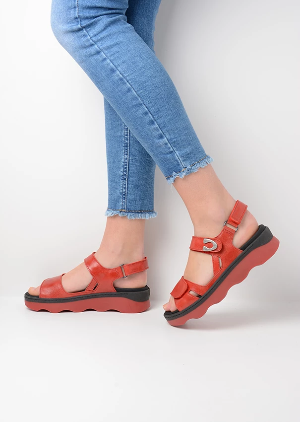 wolky sandals 02350 medusa 33500 red leather detail