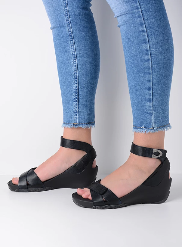 wolky sandals 03776 era 20000 black leather sfeer