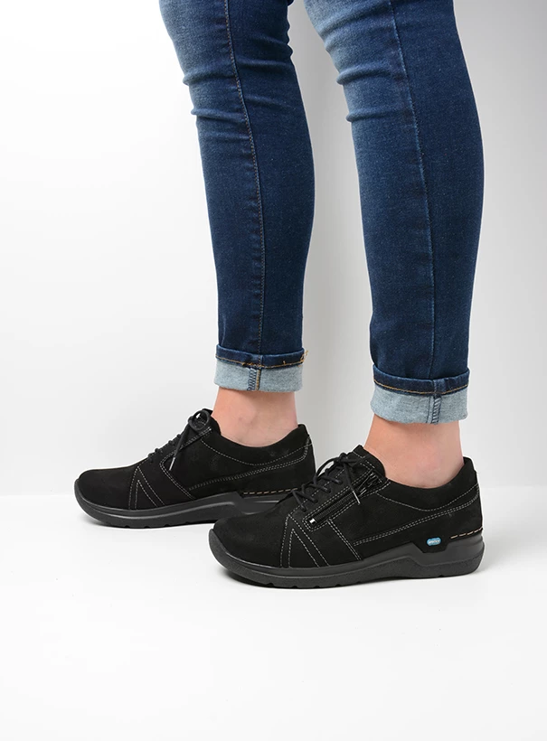 wolky low lace up shoes 06609 feltwell 12000 black nubuck sfeer